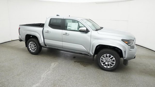 Vehicle image 9 of 33