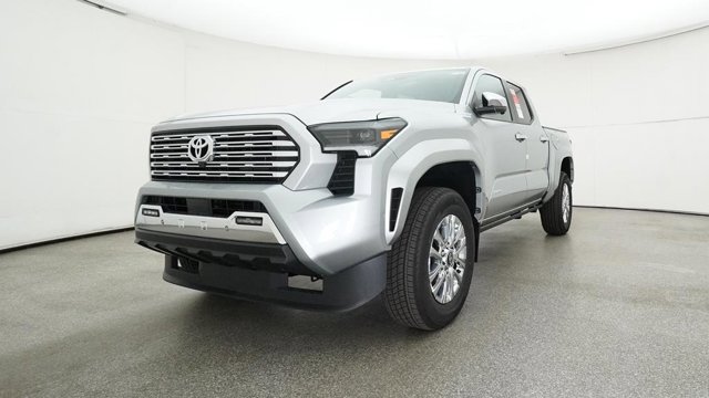 Vehicle image 6 of 33