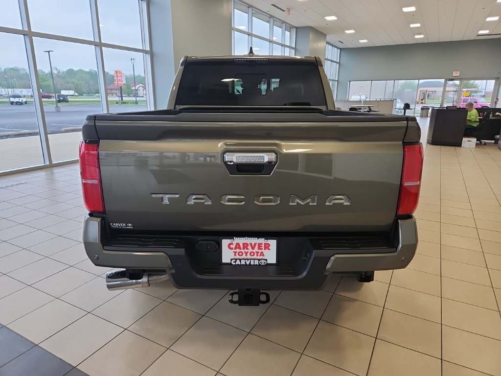 Vehicle image 5 of 27