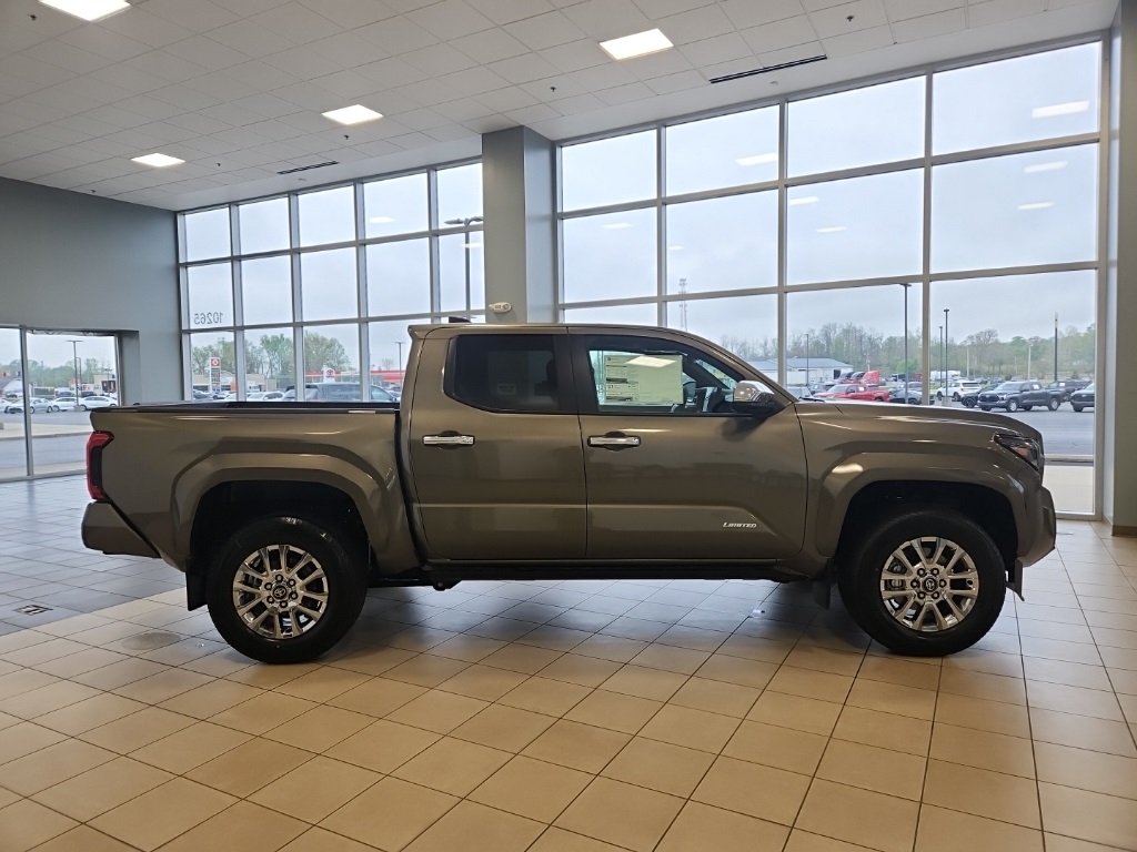 Vehicle image 7 of 27