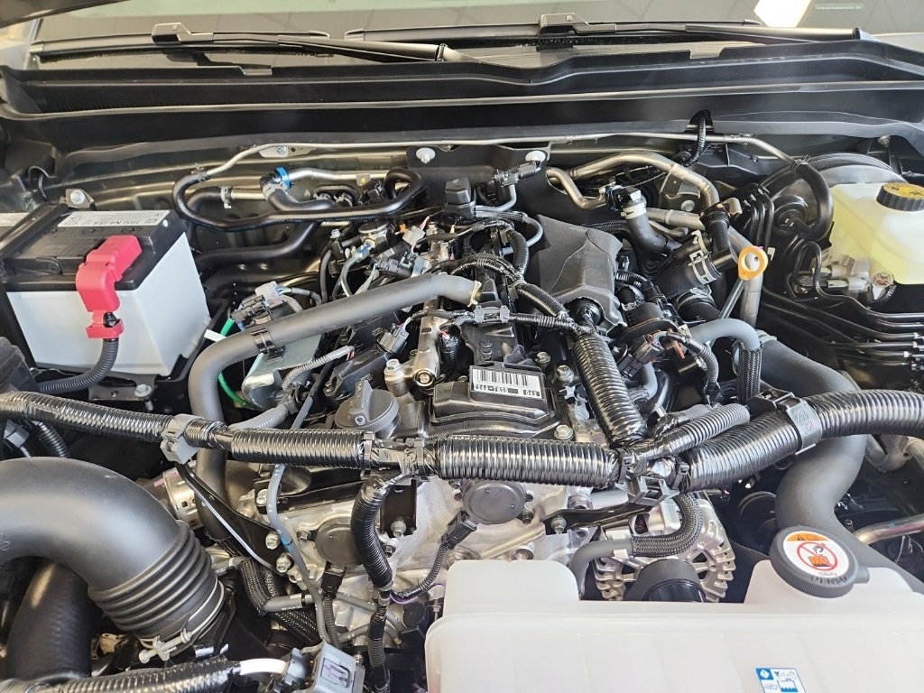 Vehicle image 20 of 27
