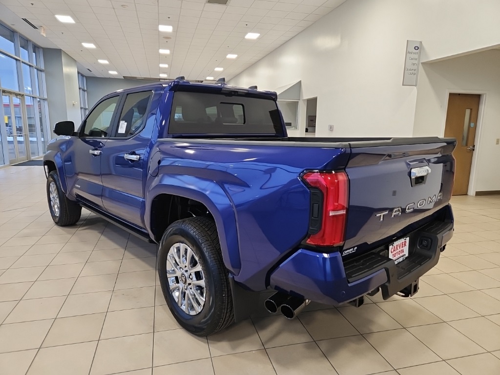 Vehicle image 8 of 29