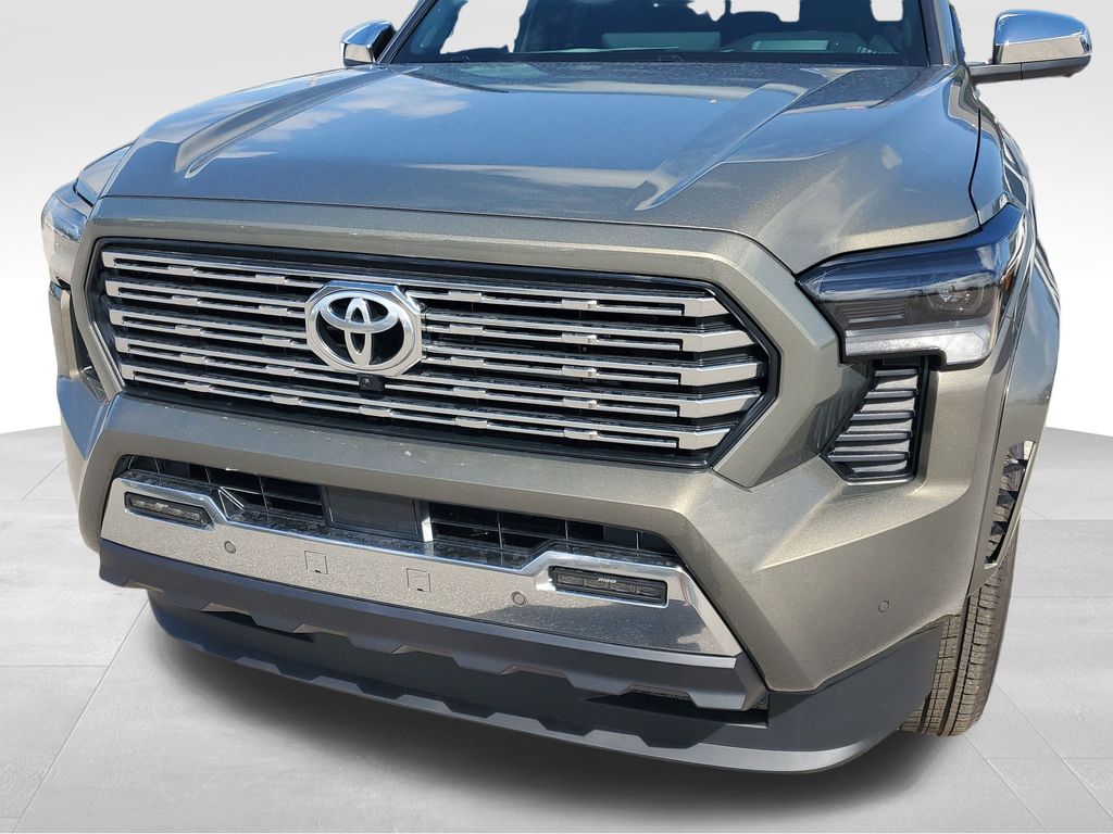 2025 Toyota Tacoma Limited Image 20 of 32
