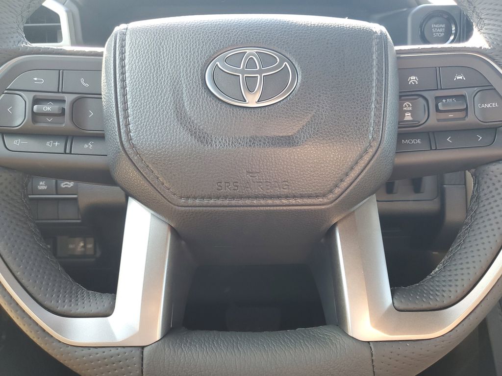 2025 Toyota Tacoma Limited Image 24 of 32
