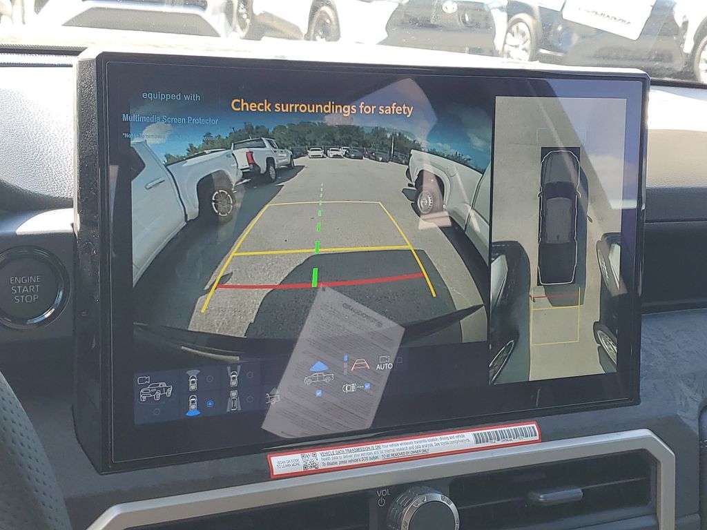 2025 Toyota Tacoma Limited Image 18 of 32