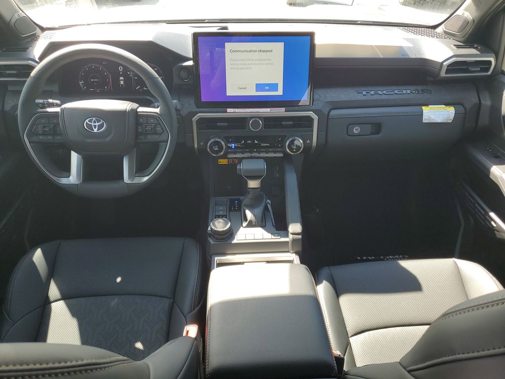 2025 Toyota Tacoma Limited Image 15 of 32