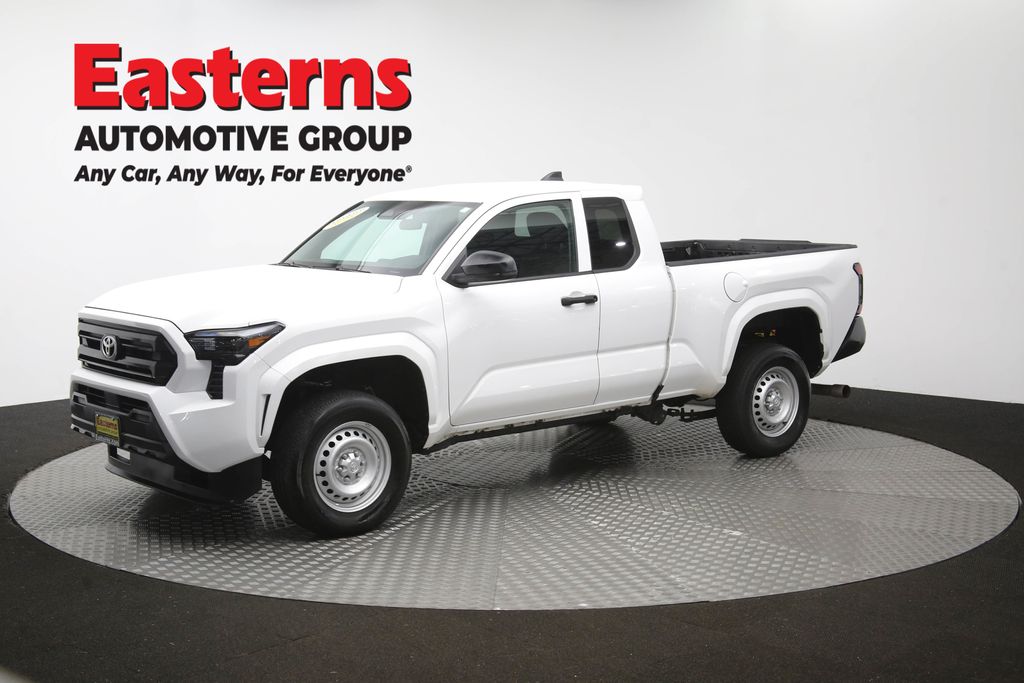 2025 Toyota Tacoma SR Image 2 of 61