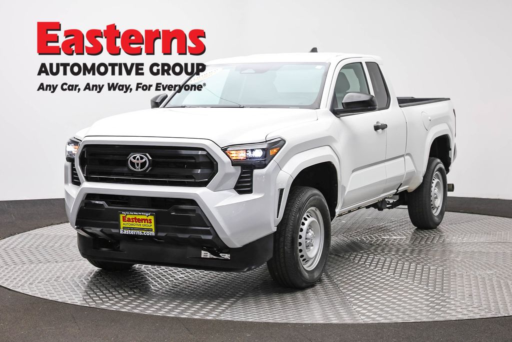 2025 Toyota Tacoma SR Image 1 of 61