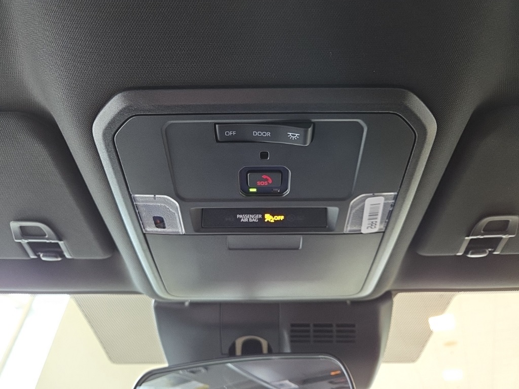 Vehicle image 28 of 28