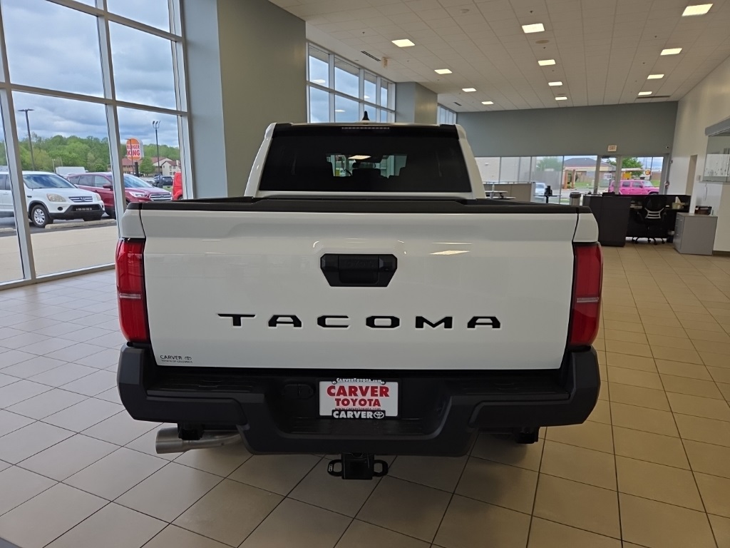 Vehicle image 5 of 28