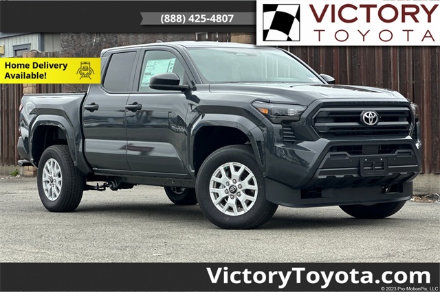 Vehicle image 4 of 32