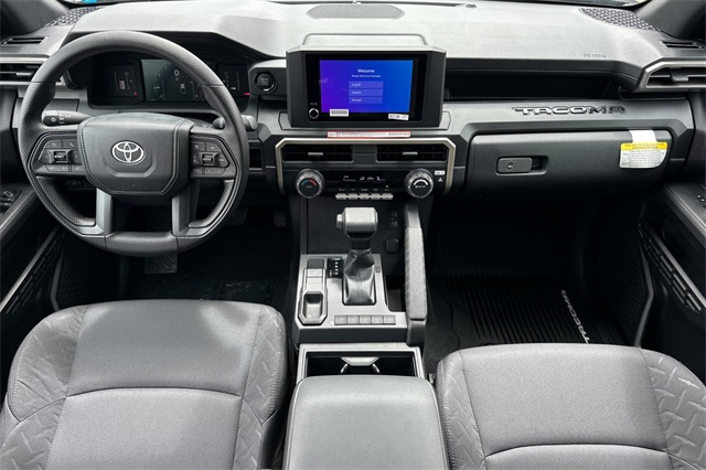 Vehicle image 14 of 32