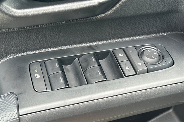 Vehicle image 32 of 32