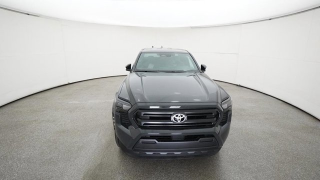 Vehicle image 8 of 33