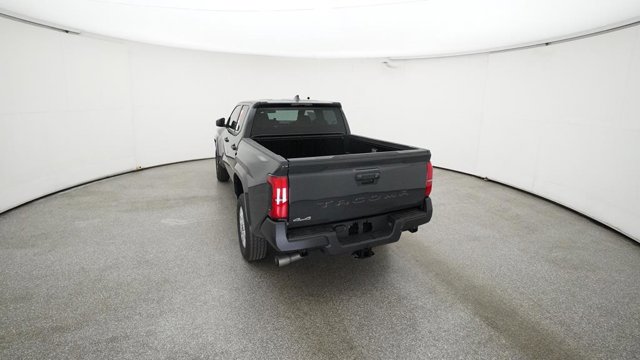 Vehicle image 30 of 33