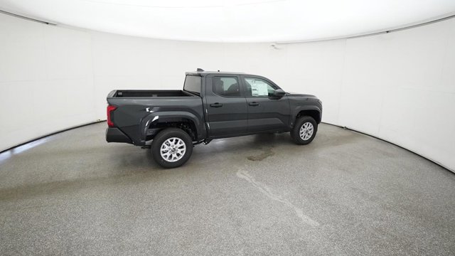 Vehicle image 19 of 33