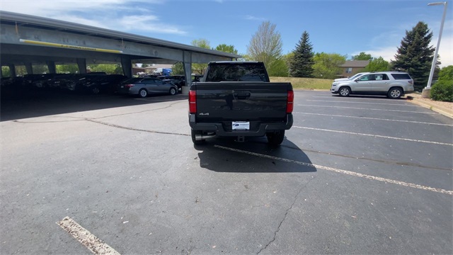 Vehicle image 9 of 24