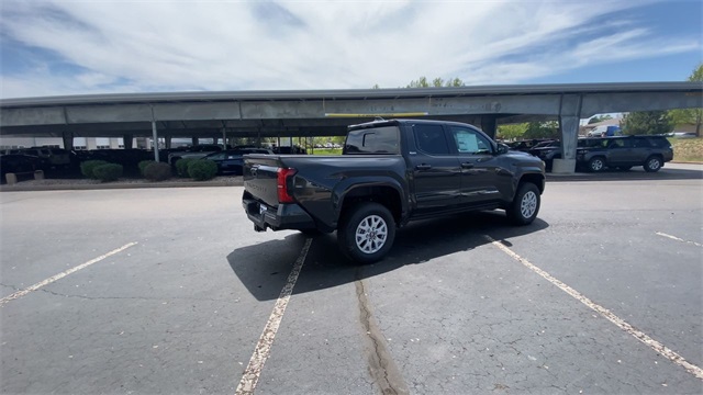 Vehicle image 2 of 24