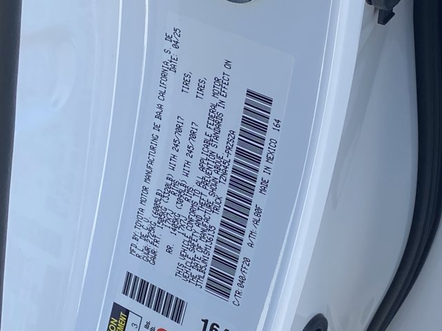 Vehicle image 19 of 20