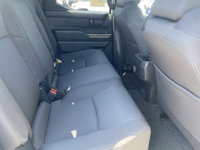 Vehicle image 11 of 20