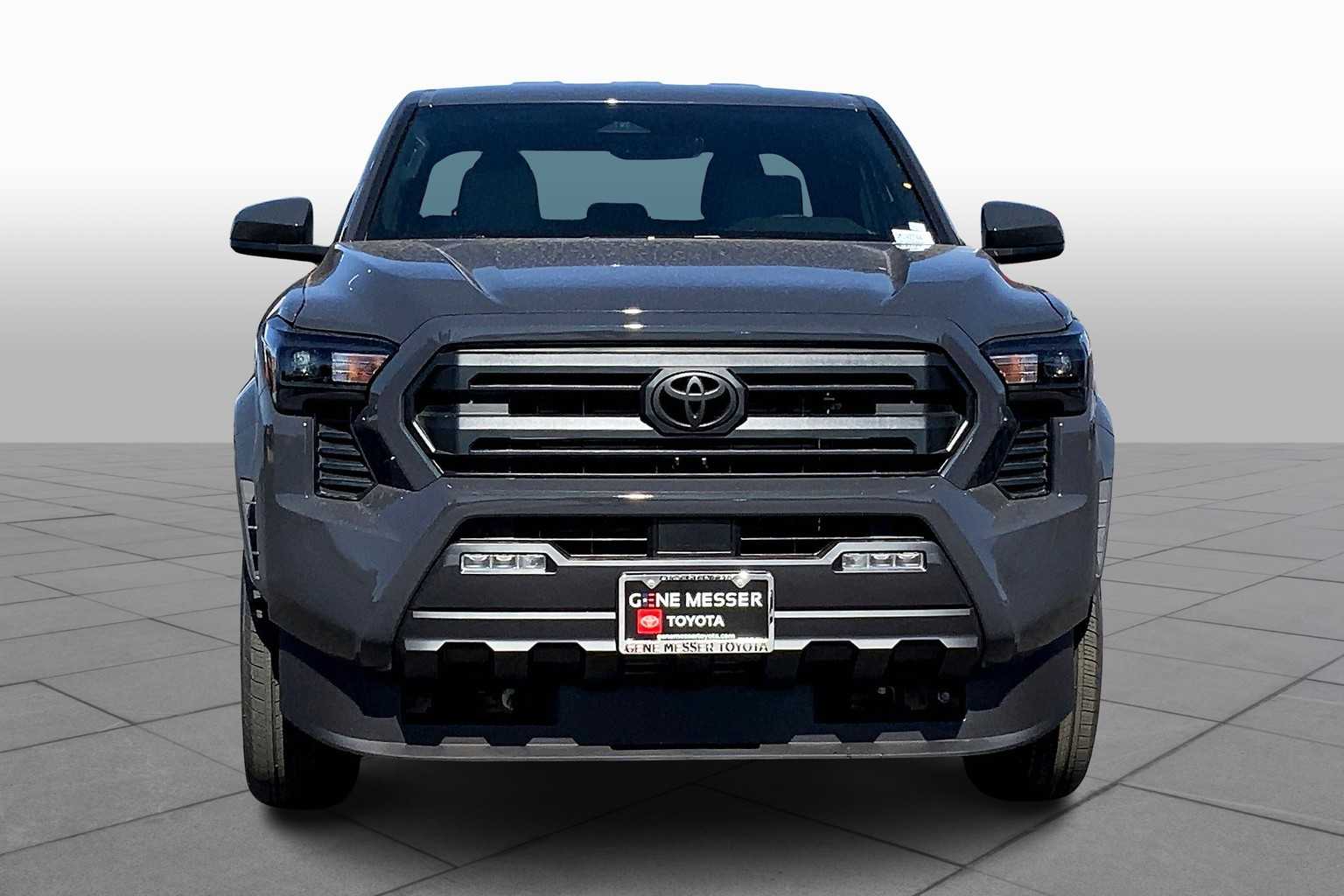 Vehicle image 2 of 20