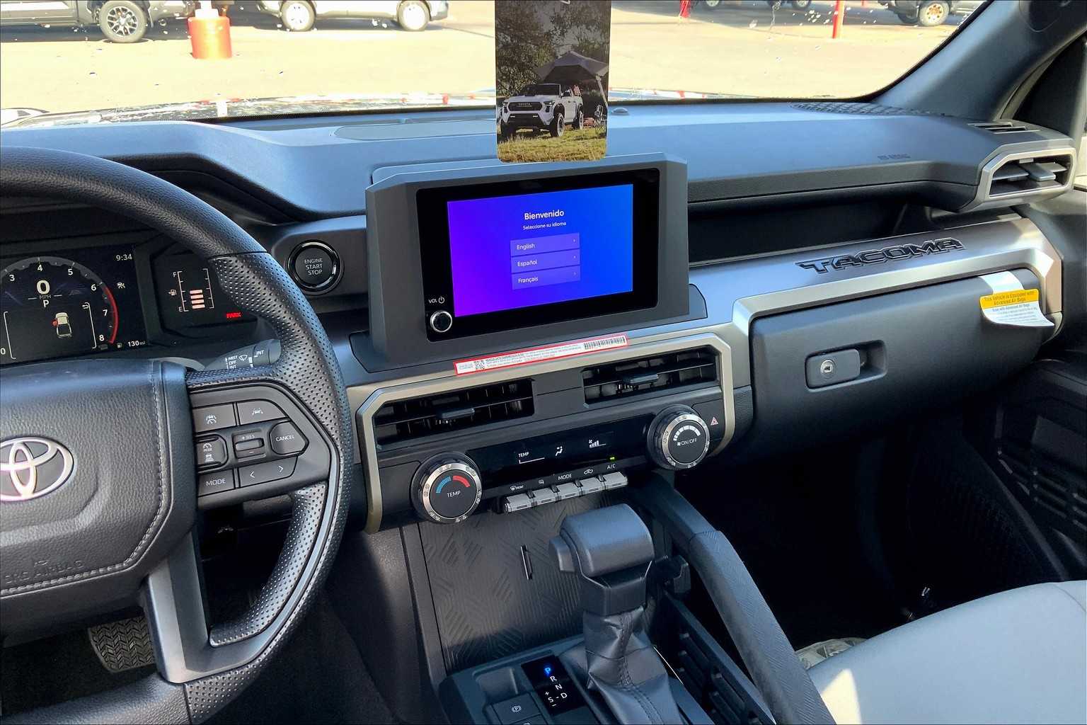 Vehicle image 7 of 22