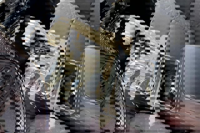 2025 Toyota Tacoma SR5 Image 13 of 19