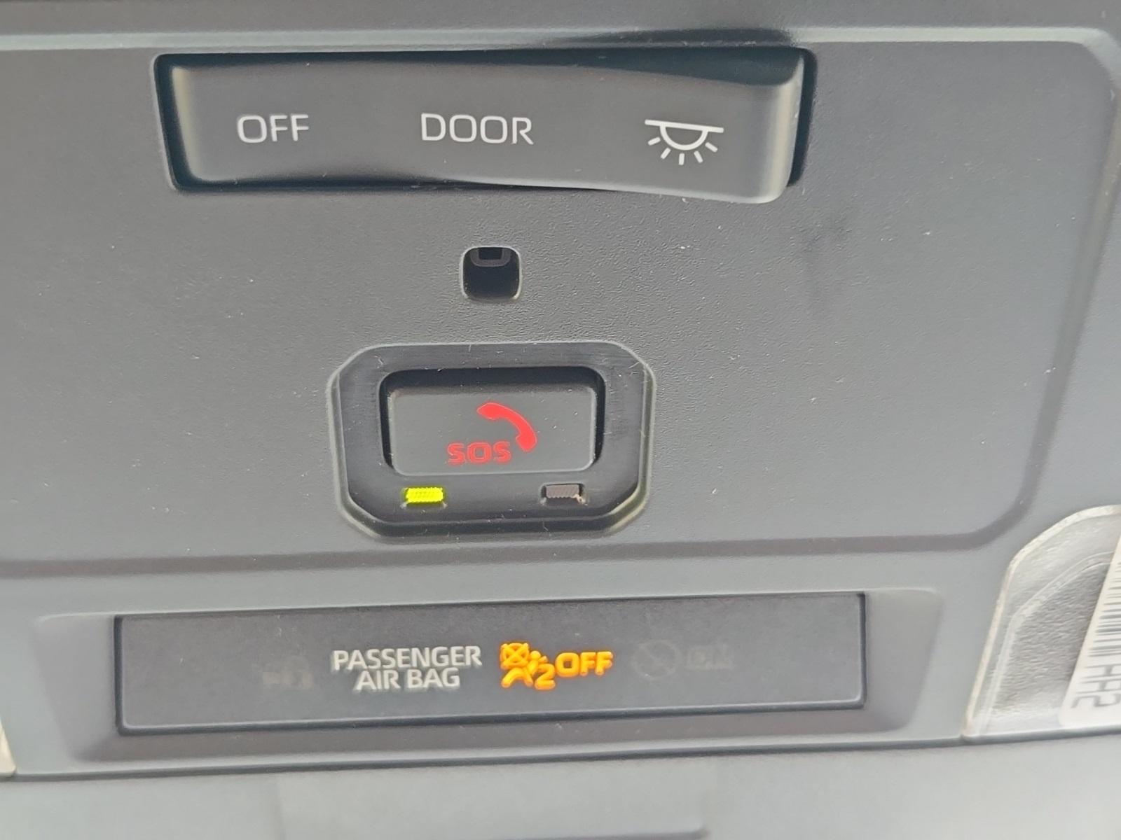 Vehicle image 32 of 41
