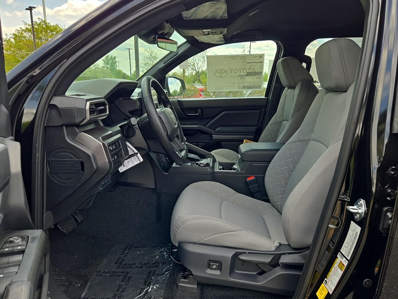 Vehicle image 22 of 41