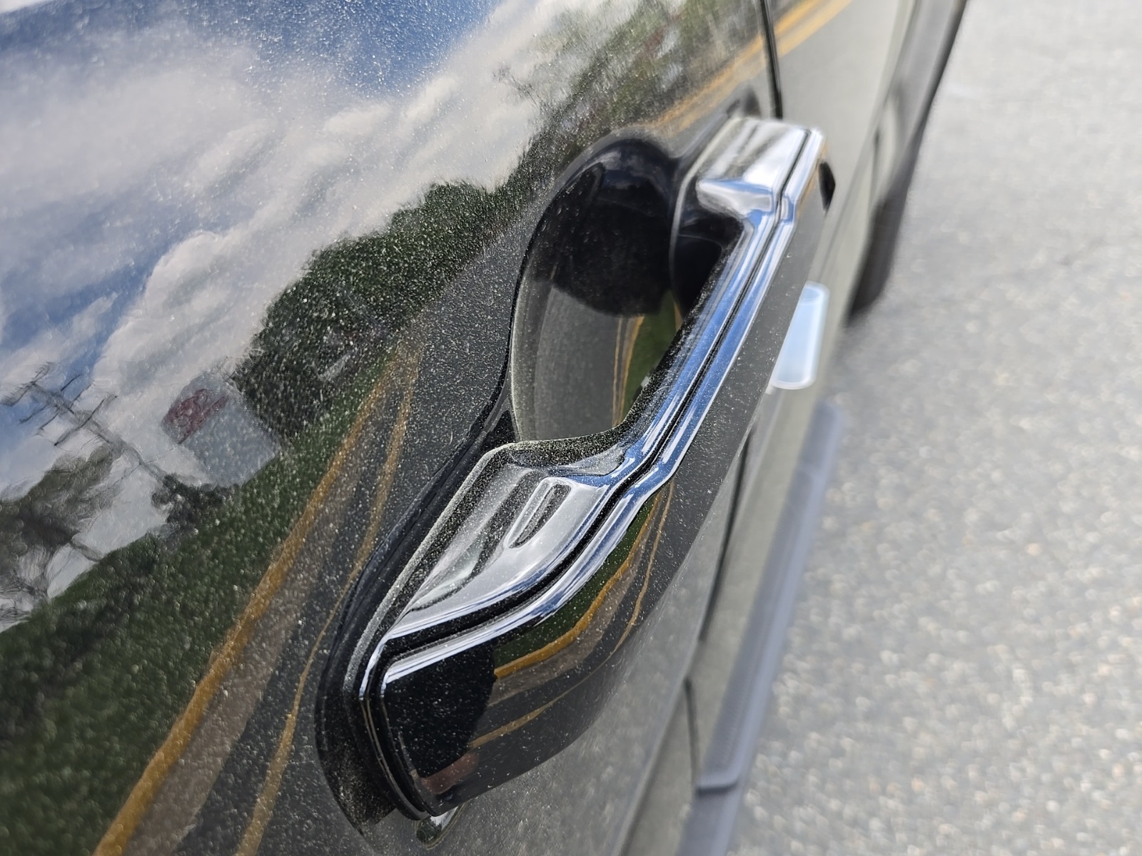 Vehicle image 15 of 41