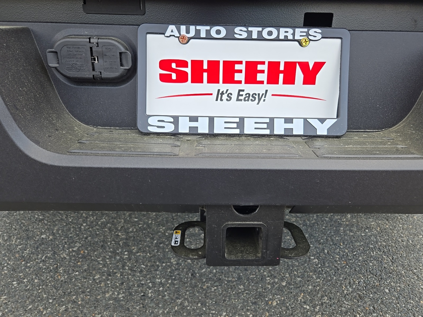 Vehicle image 10 of 41