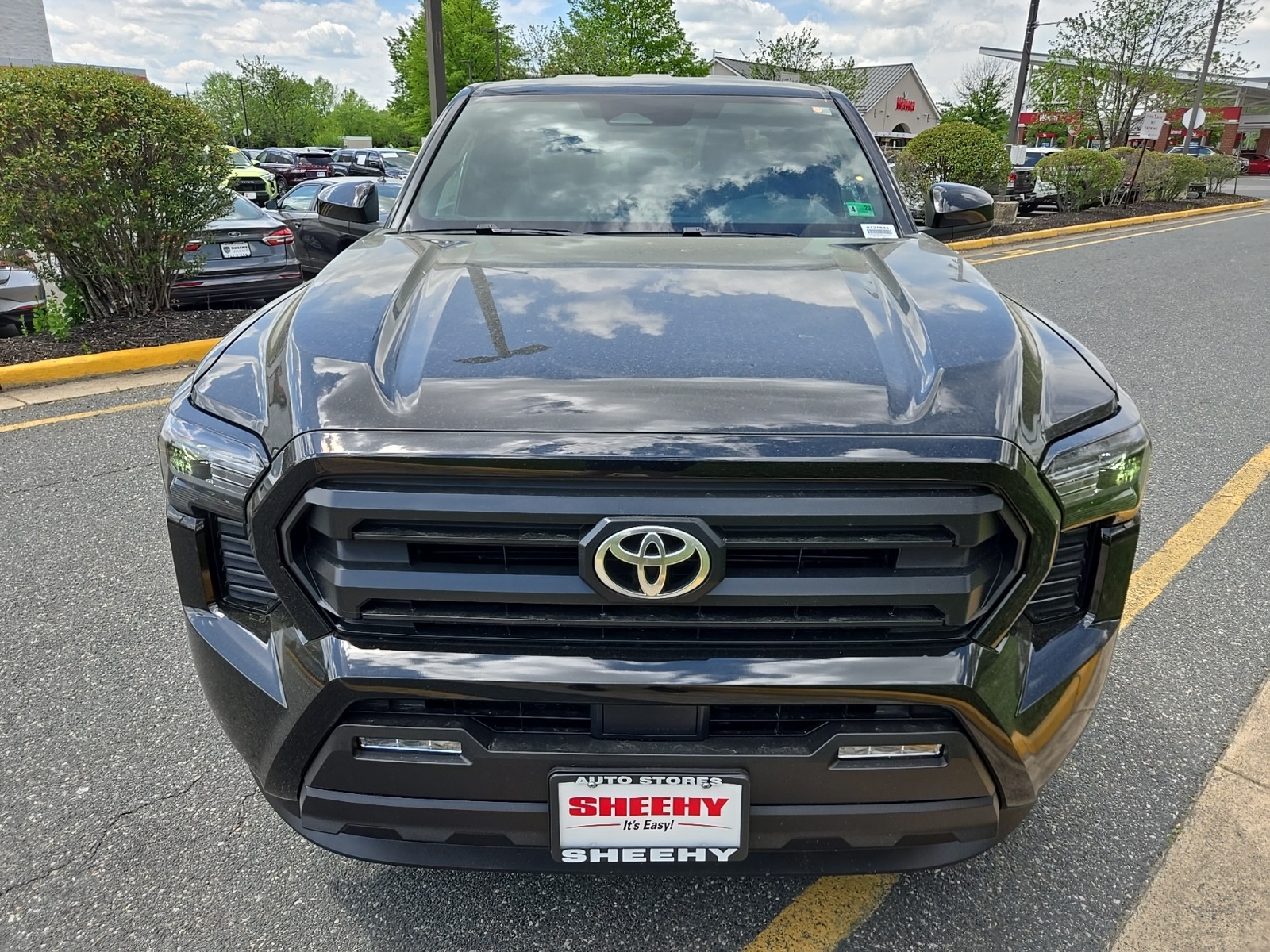 Vehicle image 4 of 41