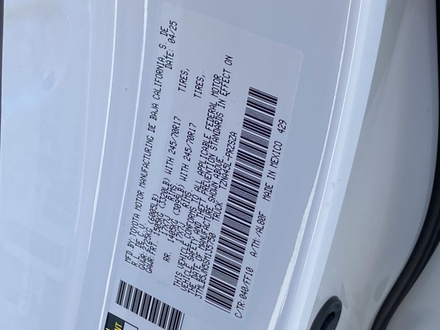 Vehicle image 19 of 20
