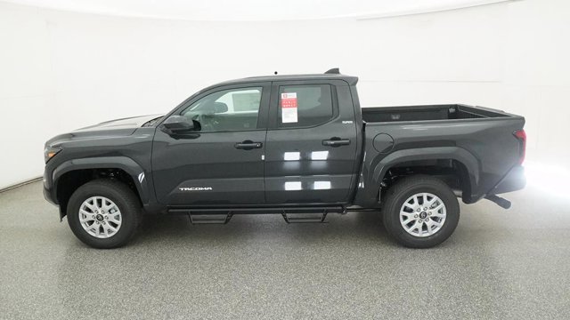 Vehicle image 27 of 33