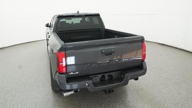 Vehicle image 29 of 33