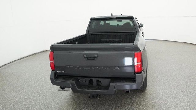 Vehicle image 30 of 33