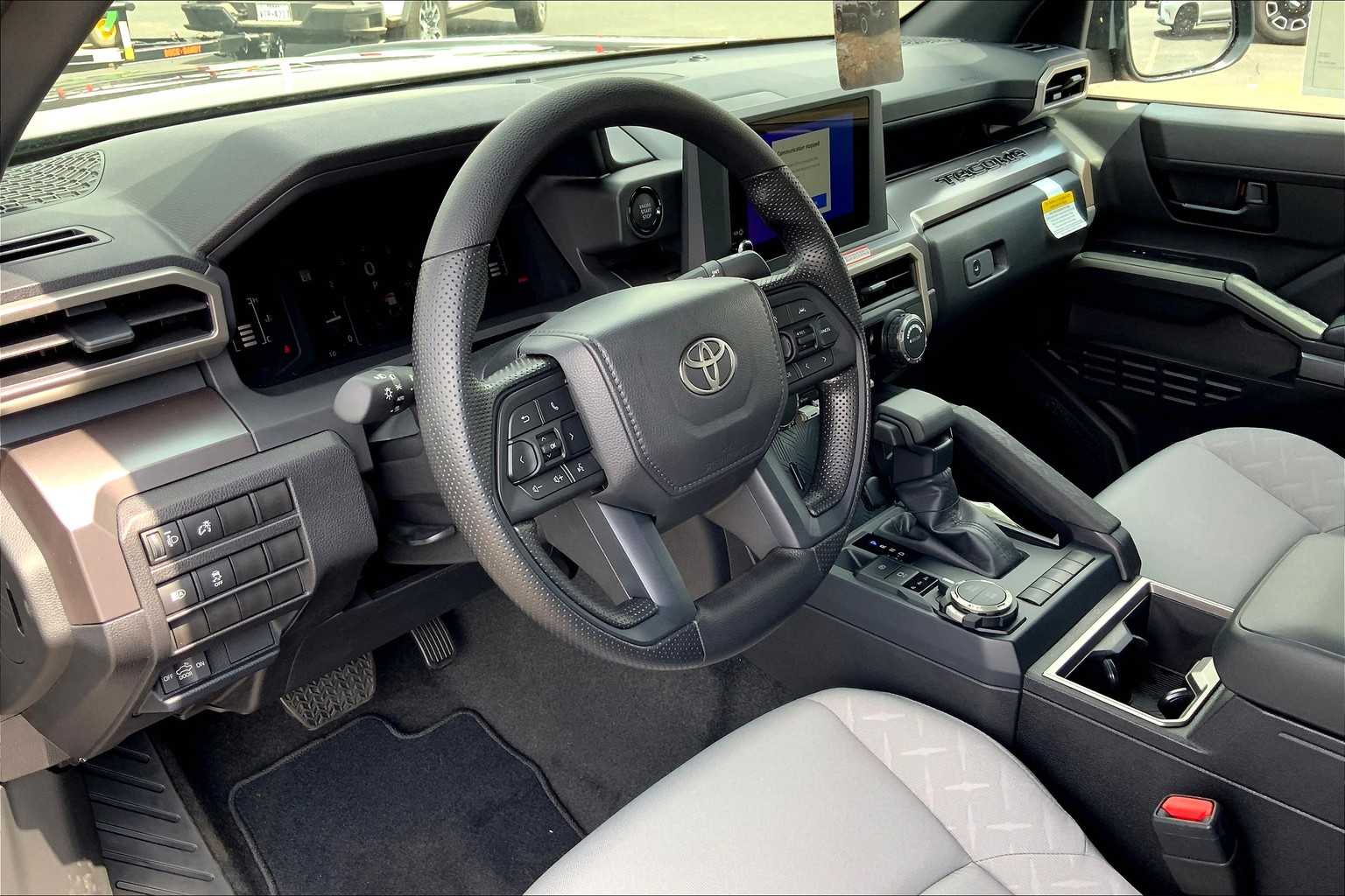 Vehicle image 9 of 22