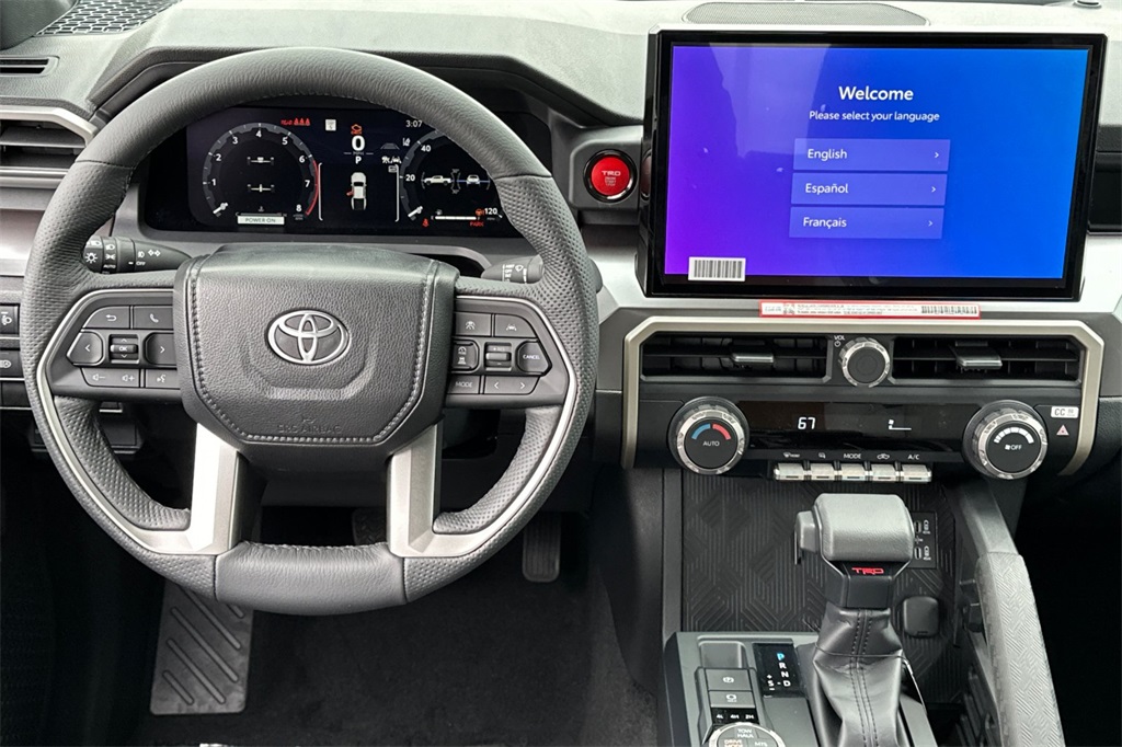 Vehicle image 11 of 22