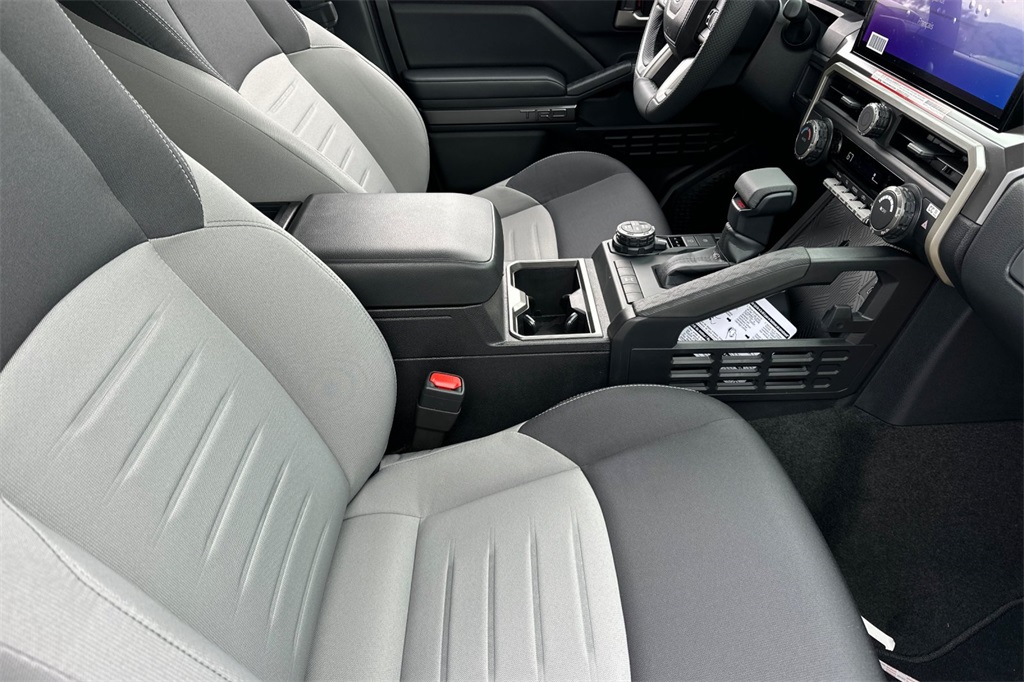 Vehicle image 12 of 22
