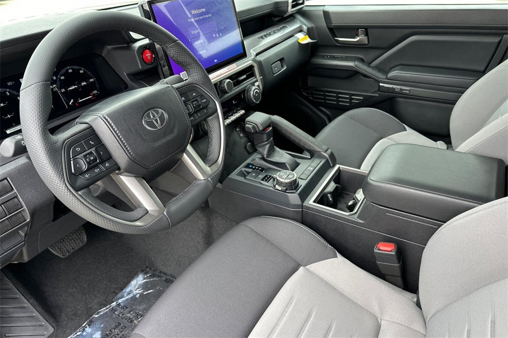 Vehicle image 7 of 22