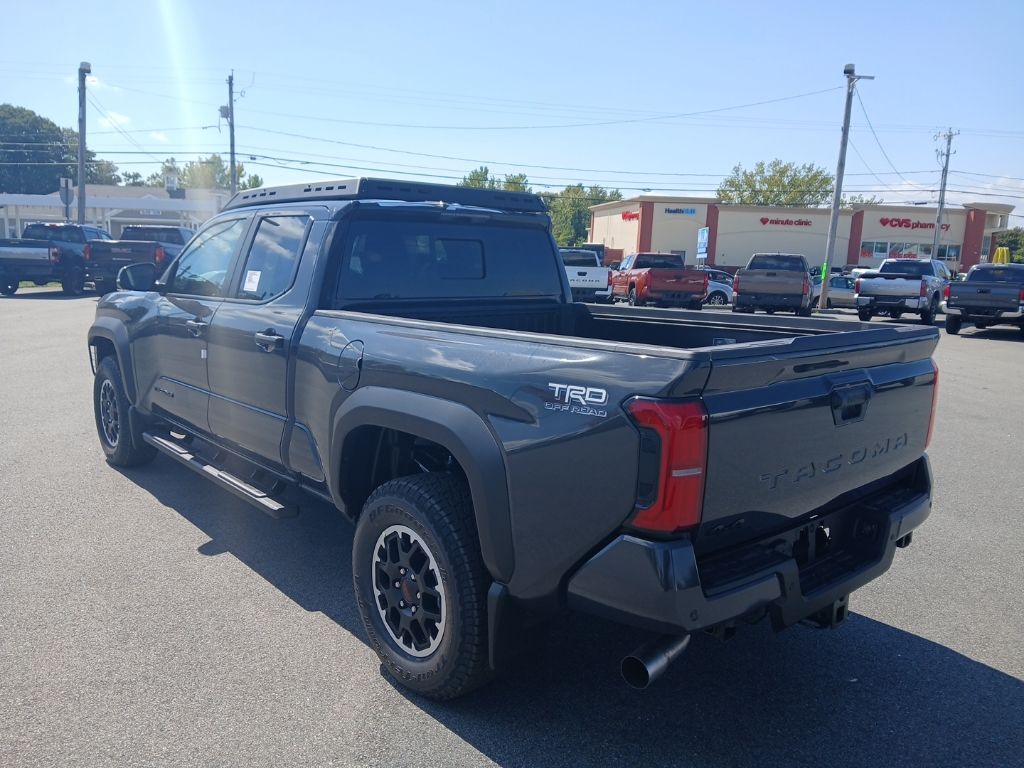 2025 Toyota Tacoma TRD Off Road Image 4 of 14