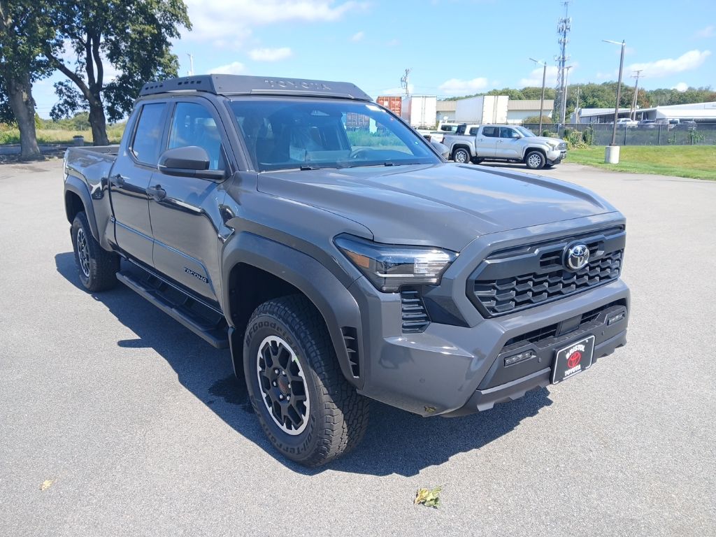 2025 Toyota Tacoma TRD Off Road Image 3 of 14
