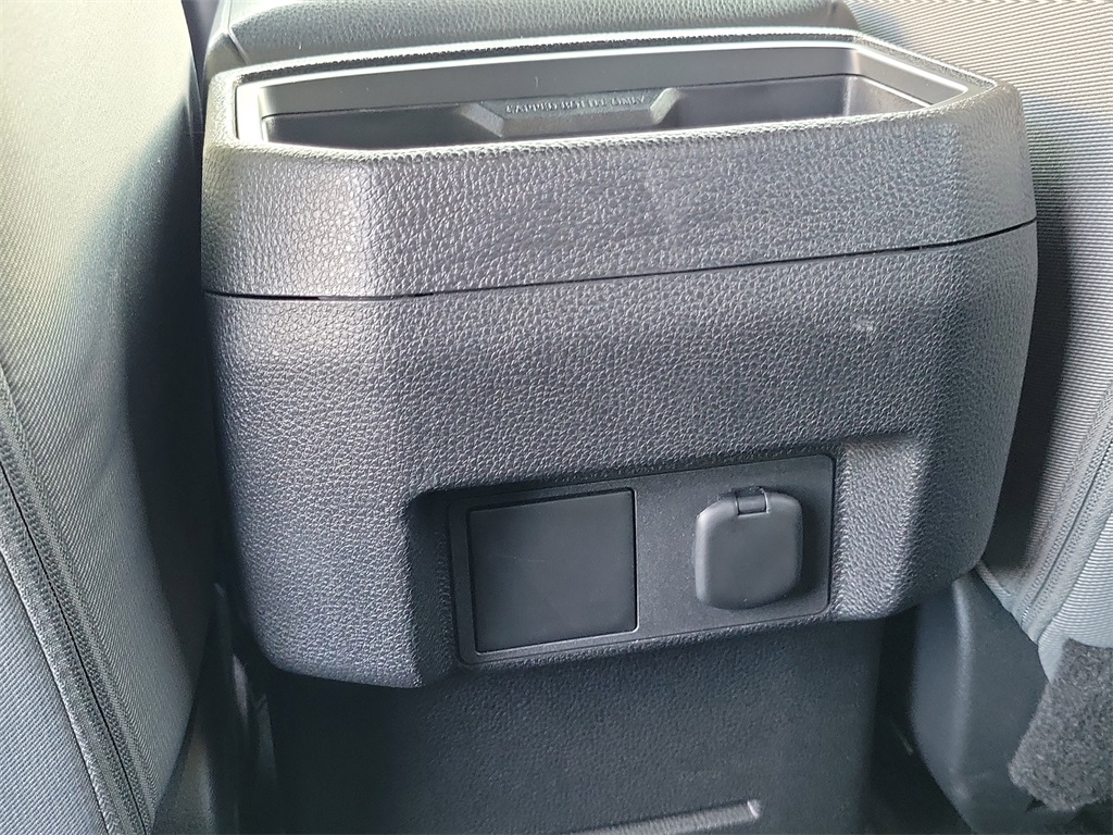 2025 Toyota Tacoma 4WD Image 29 of 34