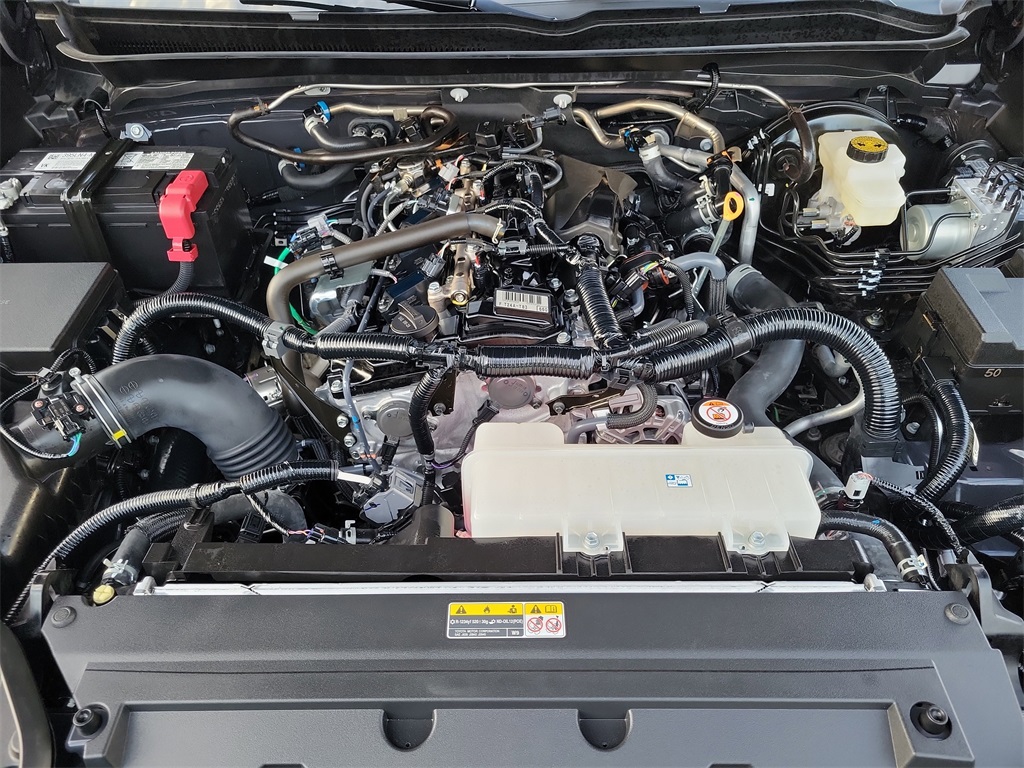 2025 Toyota Tacoma 4WD Image 8 of 34