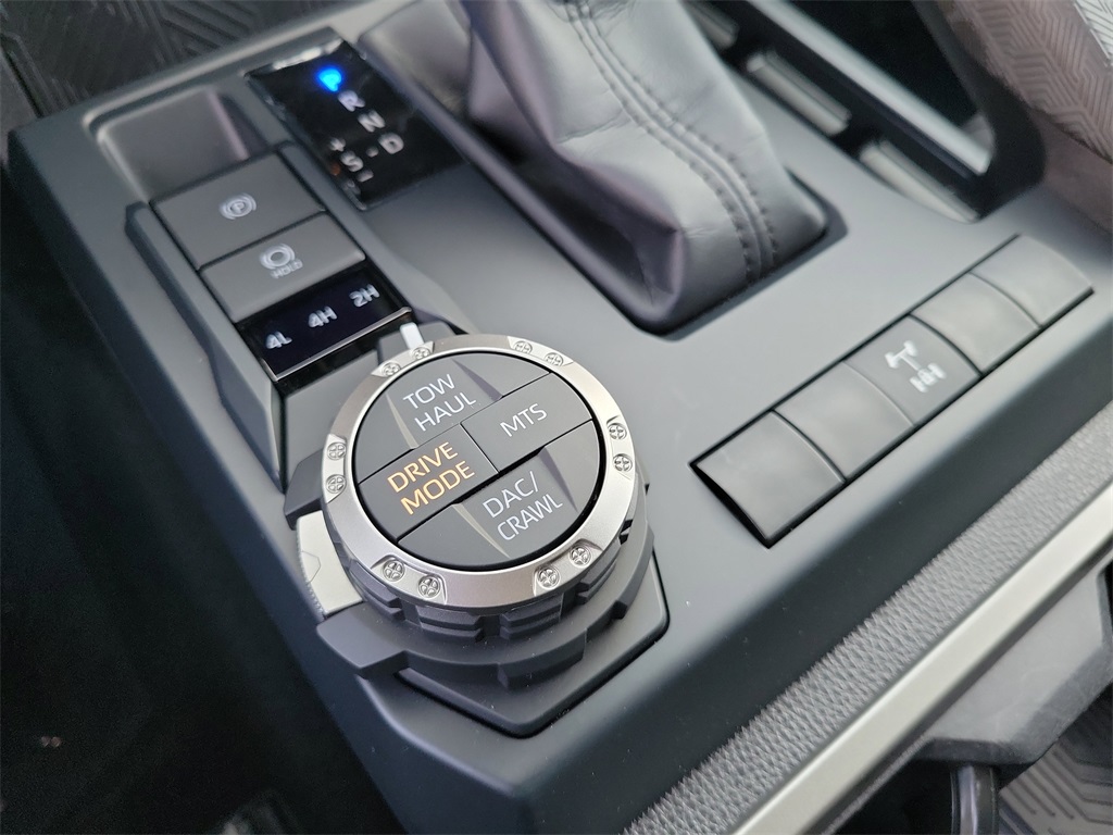 2025 Toyota Tacoma 4WD Image 24 of 34
