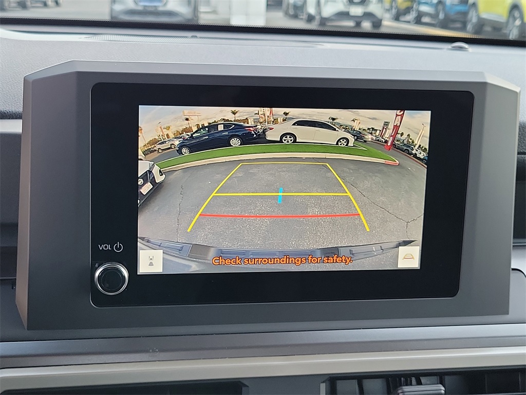 2025 Toyota Tacoma 4WD Image 21 of 34