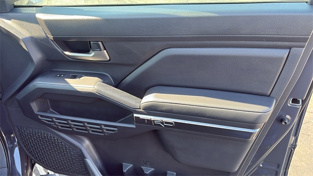 Vehicle image 29 of 29