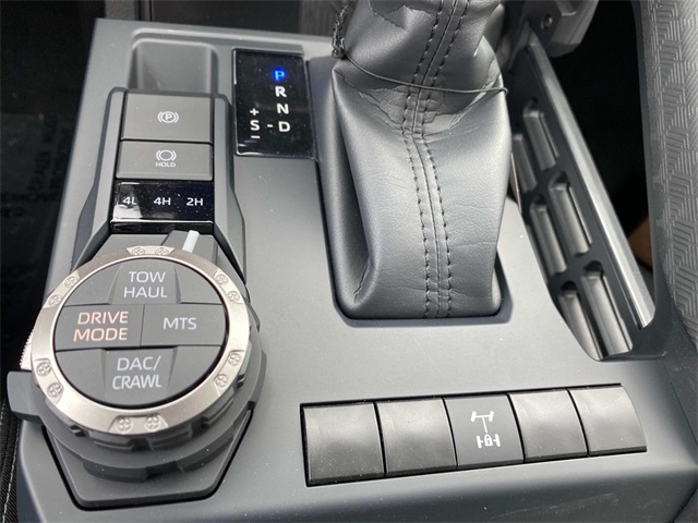 2025 Toyota Tacoma TRD Off Road Image 13 of 14