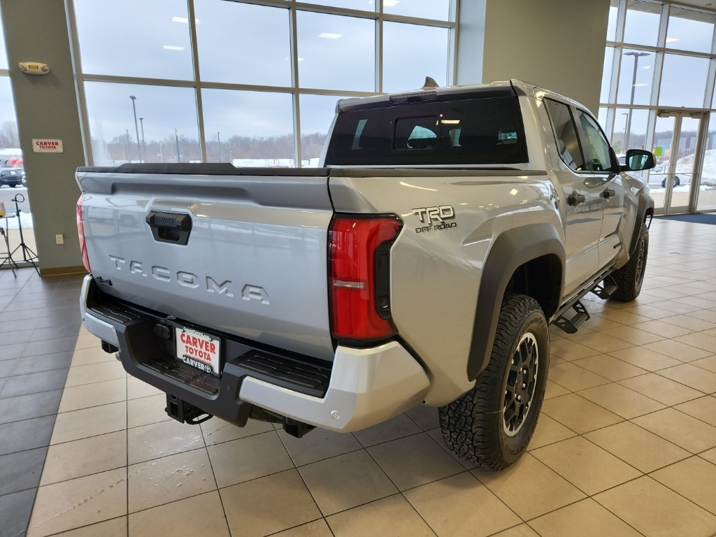 Vehicle image 3 of 29