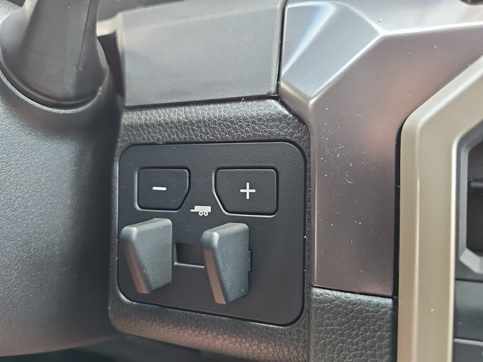 Vehicle image 50 of 53